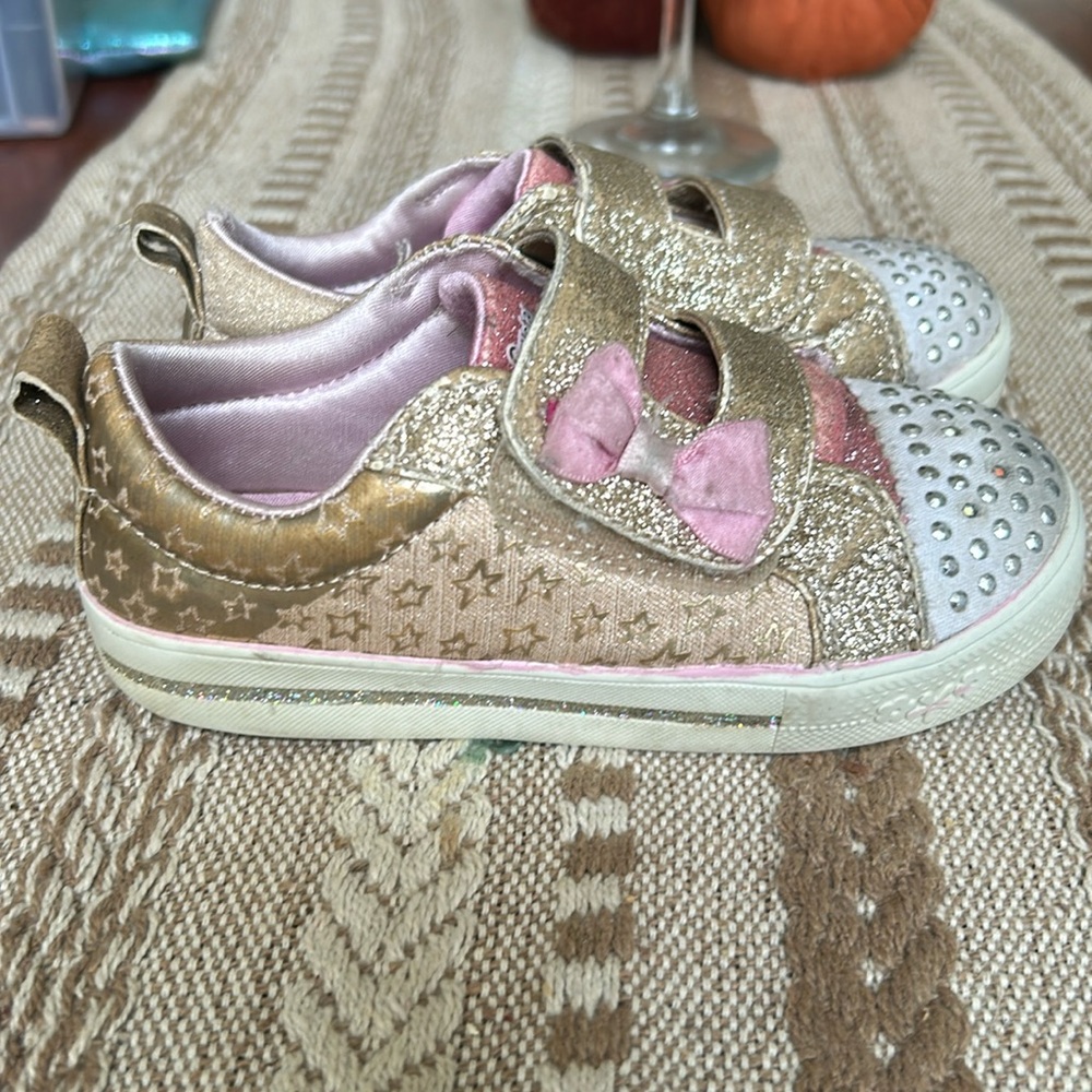 Sketchers twinkle toes light up shoes 10